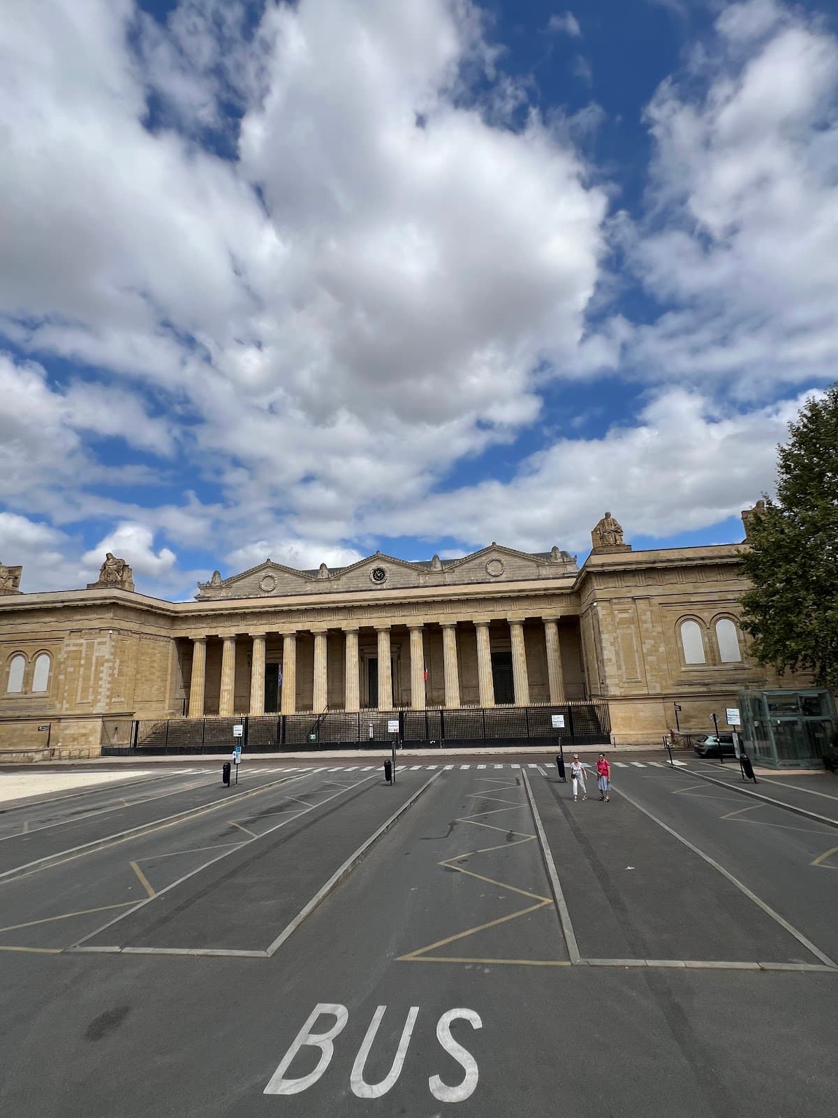 Bordeaux : 1 or 2 day Hop-on Hop-off visit
