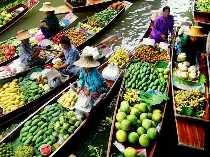 Damnoen Saduak Floating Market + Maeklong Railway Market