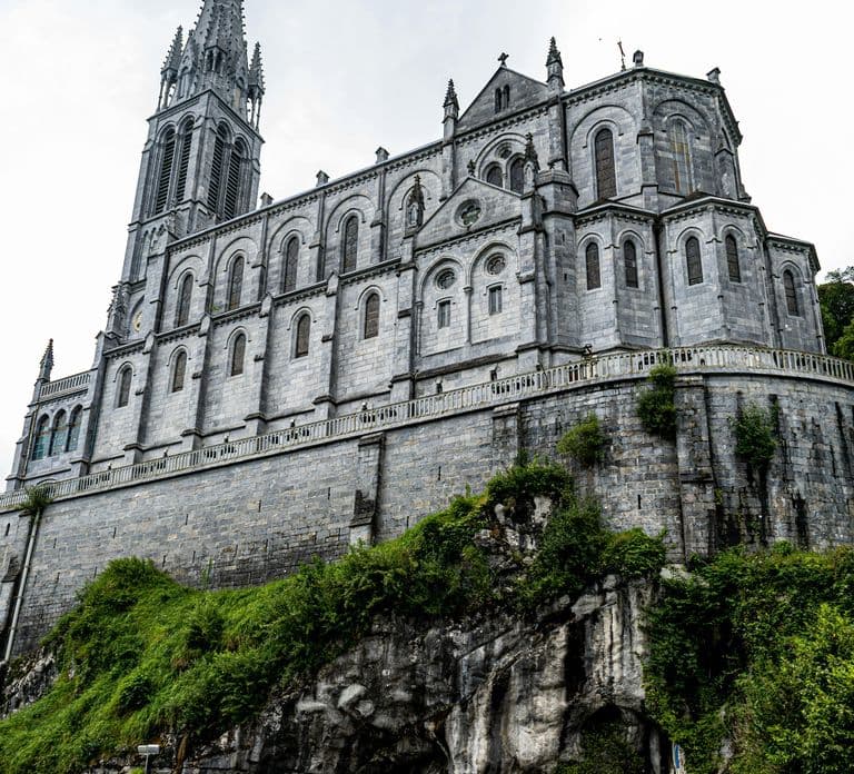Complete Lourdes Experience: Privé rondleiding