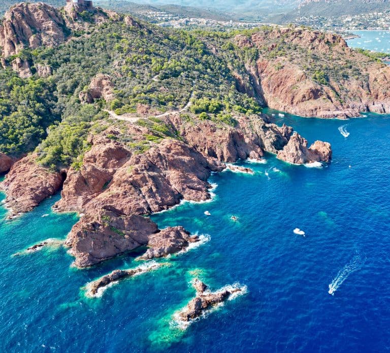 Côte d'Azur: Cruzeiro de Catamarã ao Entardecer com Aperitivo