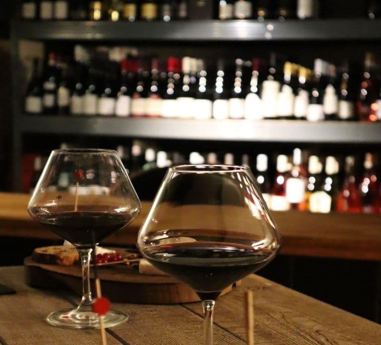 DIJON : Parcours œnologique – 5 vins & mets bourguignons
