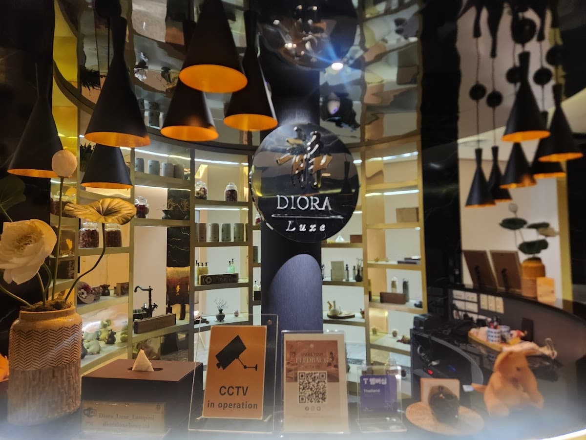 Diora Luxe Lumpini Spa in Bangkok