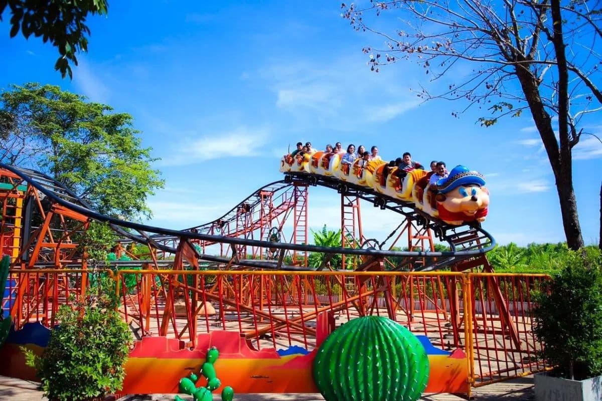 Dream World Bangkok con traslado compartido de ida y vuelta
