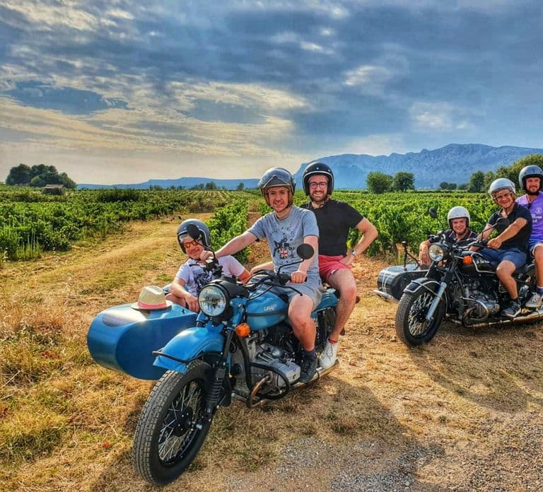 From Aix-en-Provence: 2-Hour Wine & Scenery Sidecar Tour