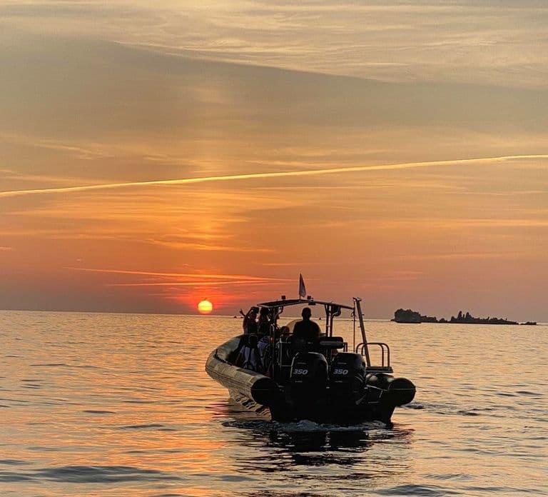 From Ajaccio: Sanguinaires Islands Boat Trip With Aperitif