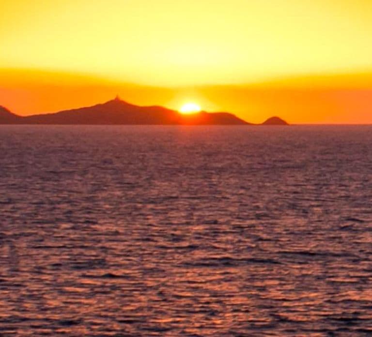 From Ajaccio: Sanguinaires Islands Boat Trip With Aperitif