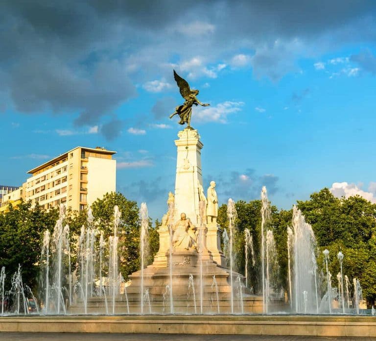 Hello Dijon: Caminhada Introdutória Privada de 2 Horas pela Cidade com Guia Local