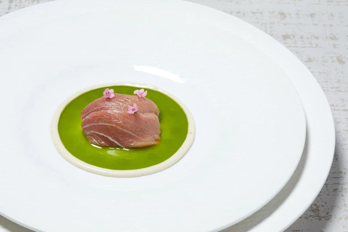 Elements, Inspired by Ciel Bleu in The Okura Prestige Bangkok (Eén Michelinster)