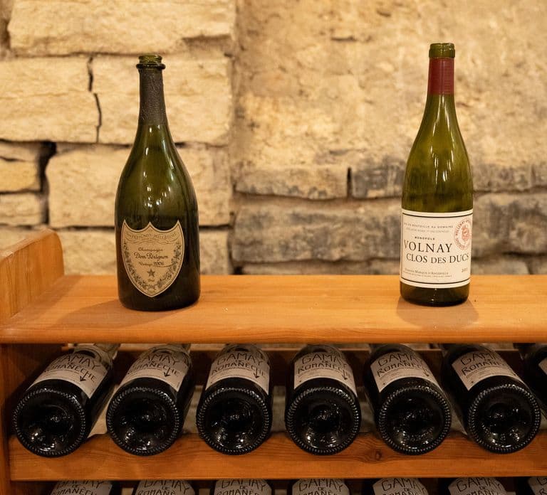Historic Center of Dijon : Discovery Tasting Wine Burgundy
