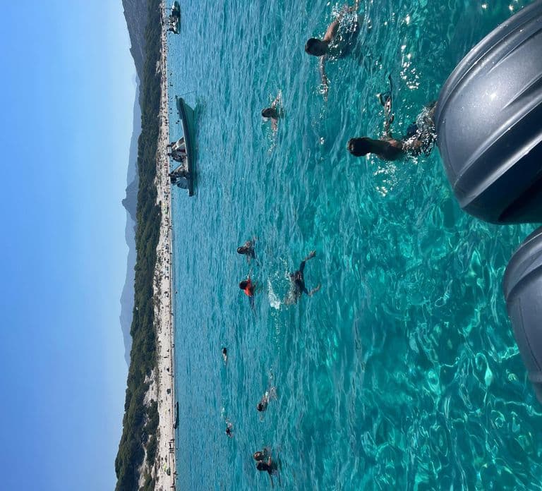 Ile Rousse: desert of the agriates : Saleccia - Ghignu