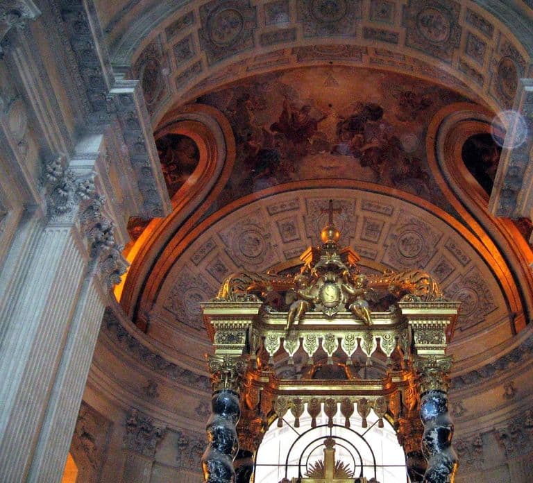 Invalides Museum - WWI & WWII - Guided Tour up to 8 guests