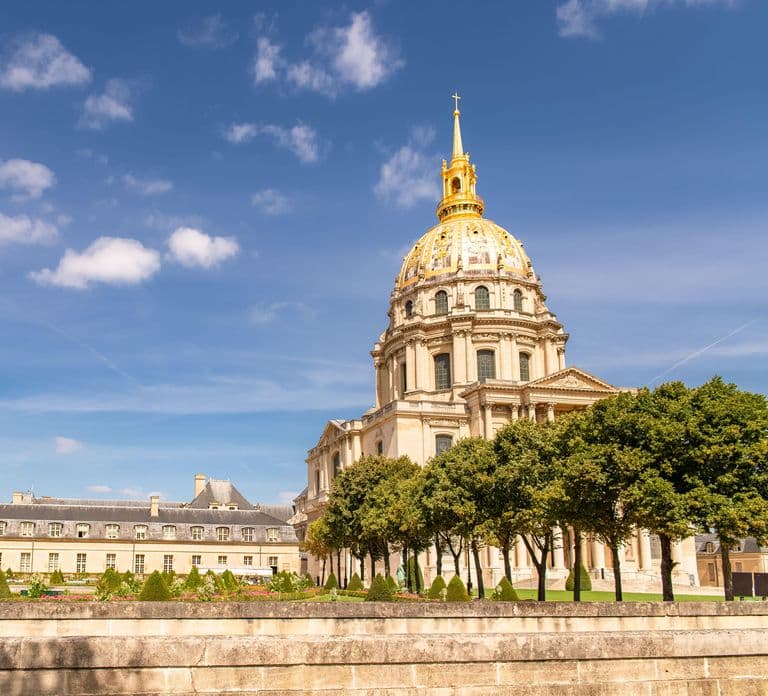 Les Invalides: Royal Hospital to Napoleon's Tomb