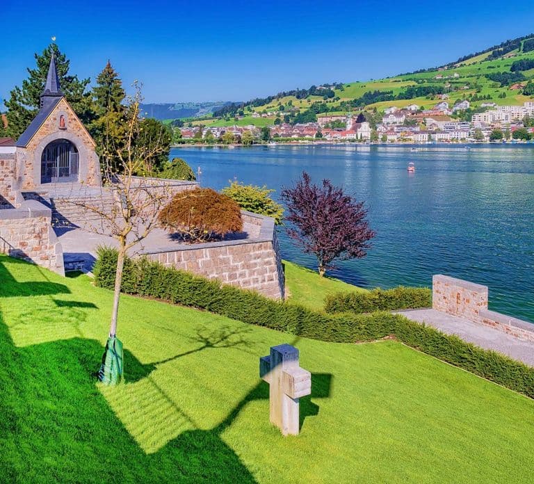 Lucerne: Mt Rigi, Mineral Spa and Astrid Chapel Private Trip