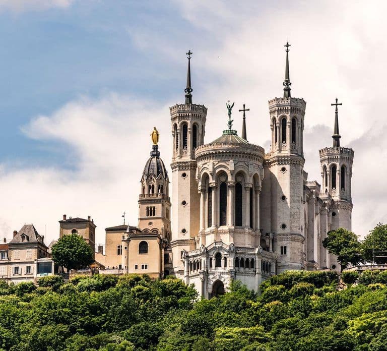 Lyon: City Highlights Walking Tour