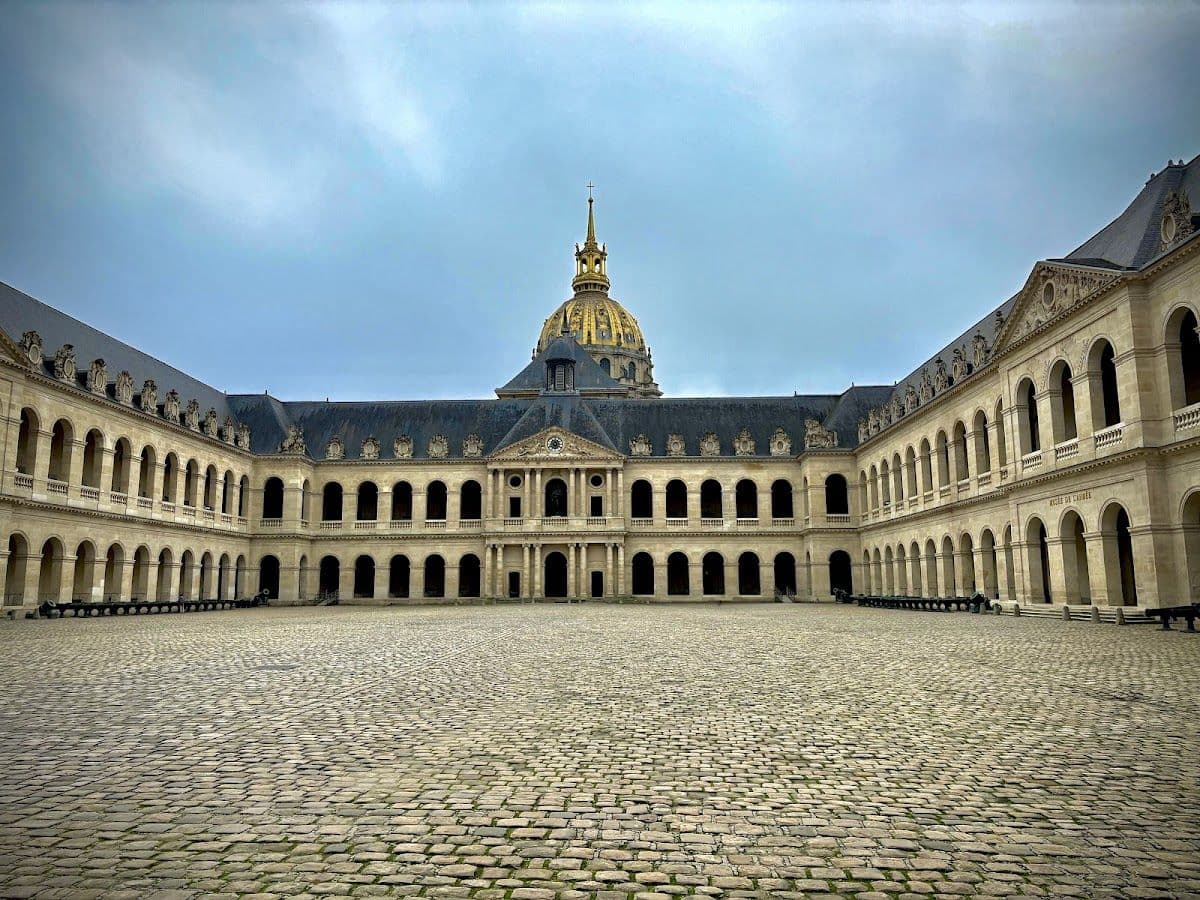 Musée de l'Armée - Les Invalides & Napoleon's Tomb: Entry Ticket