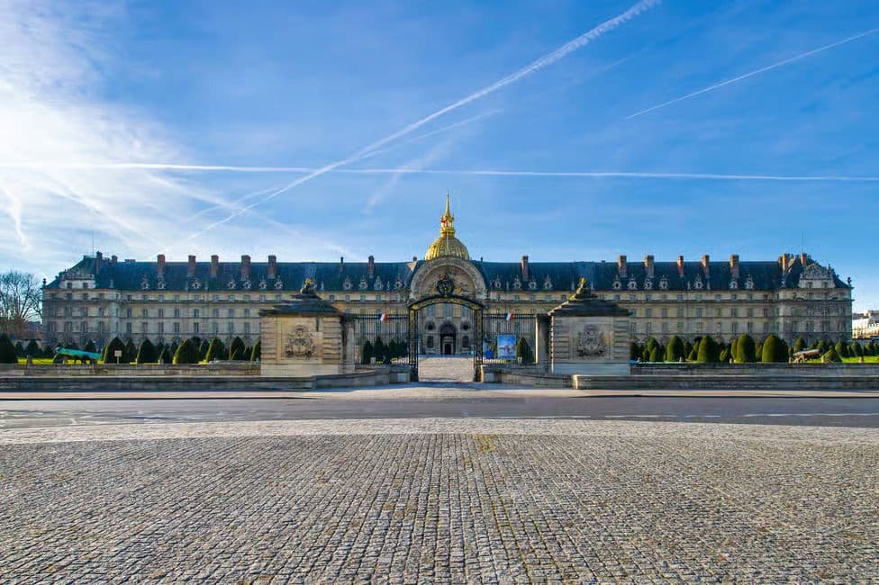 Napoleon's Tomb & Army Museum