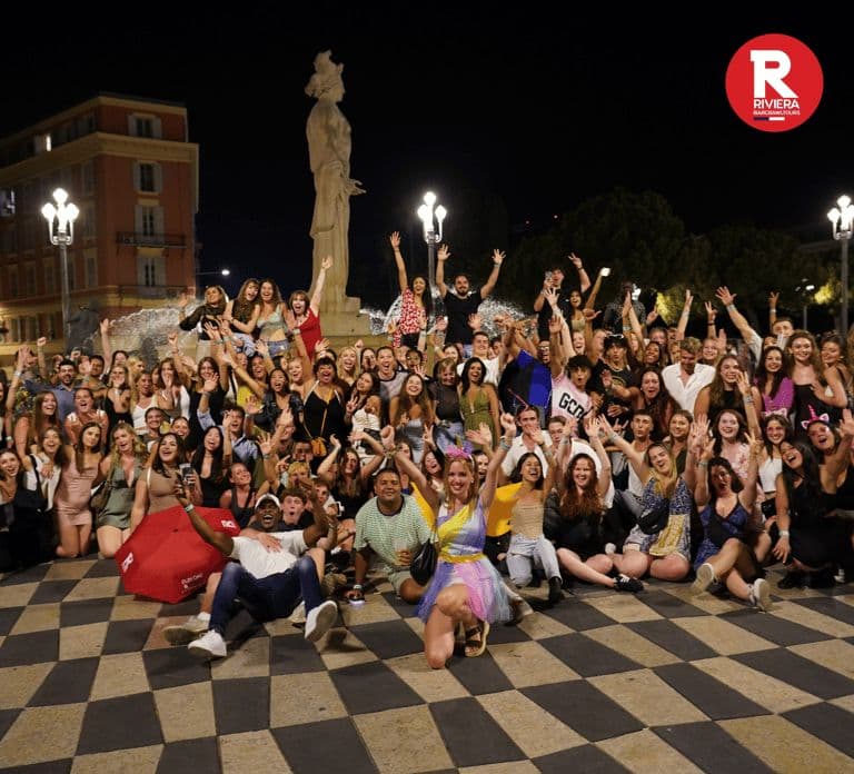 Nice: 4 Bars & 1 Club Fun Bar Crawl Party with Free Shots