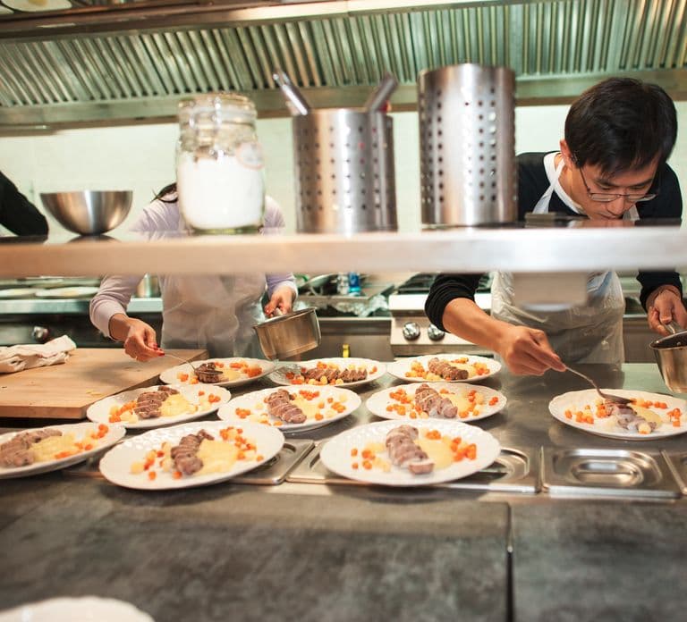 Paris: Full-Day Cooking Class with 3-Course Lunch