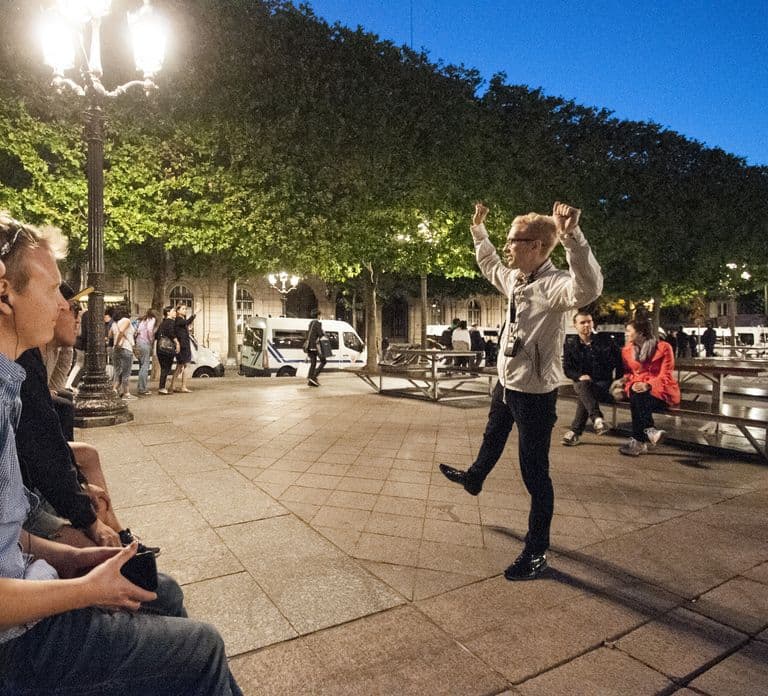 París: Tour a pie nocturno de fantasmas, leyendas y misterios