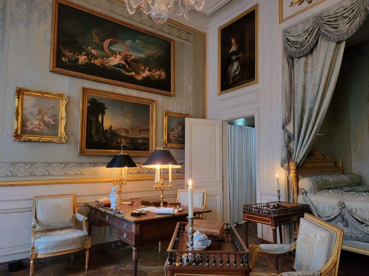 Paris: Hôtel de la Marine Entry Ticket