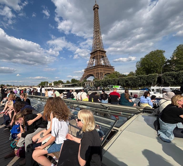 Paris: Illuminations River Cruise with Audio Commentary