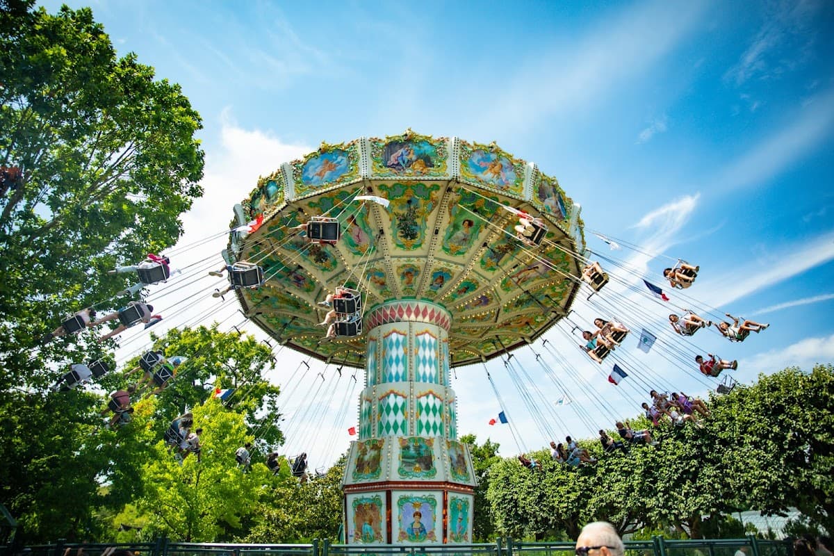 Paris: Jardin d'Acclimatation 1-Day Unlimited Pass