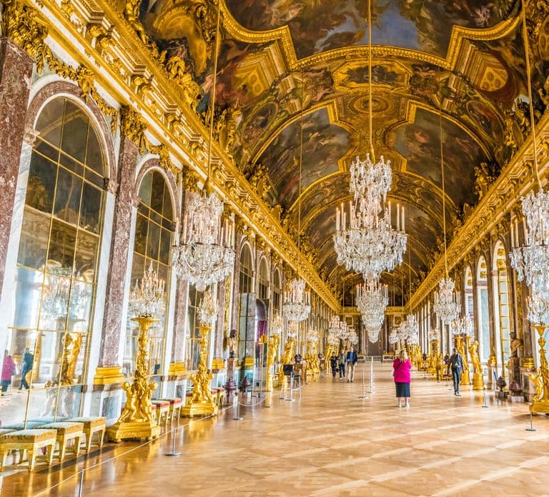 Paris: Palace of Versailles 가이드 투어 및 버스 이동