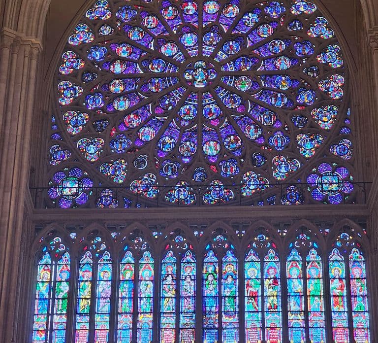 Paris: Sainte-Chapelle Entry with Notre Dame Outdoor Tour