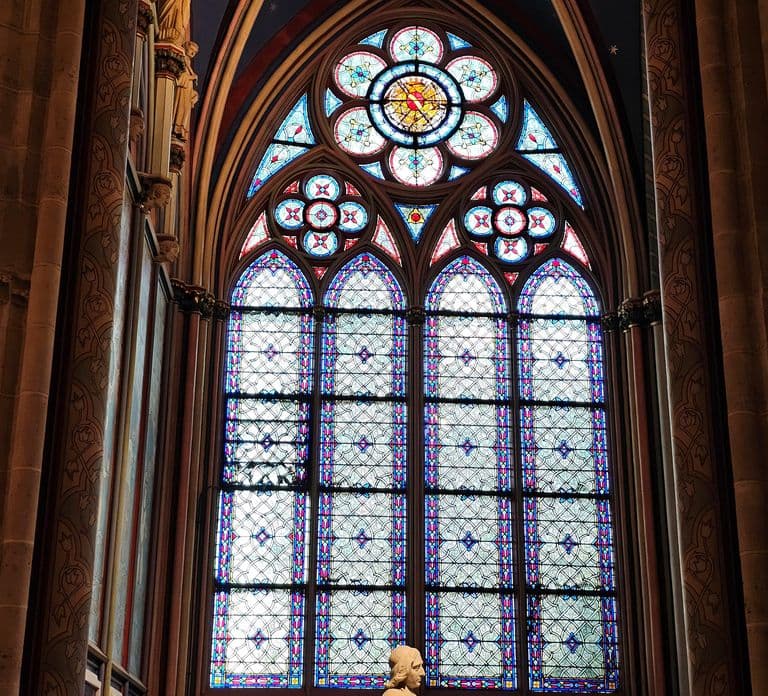 Paris: Eintritt in die Sainte-Chapelle mit Außenführung durch Notre Dame