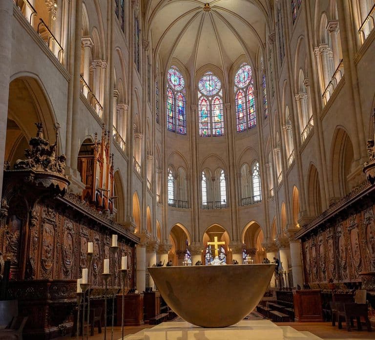 Paryż: Zwiedzanie katedry Notre-Dame z przewodnikiem (wnętrze i zewnątrz)