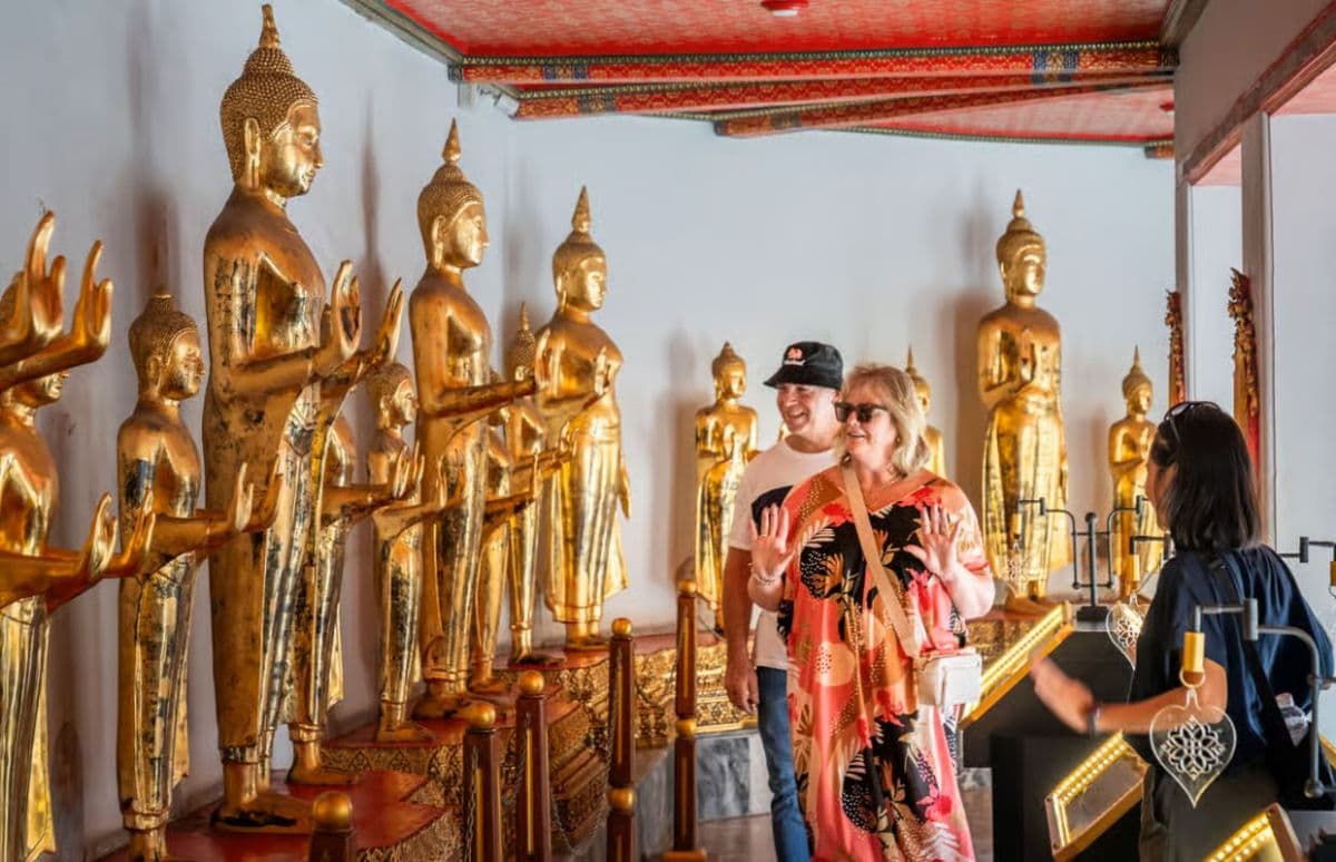 Grand Palace, Wat Pho & Golden Mount City Tour