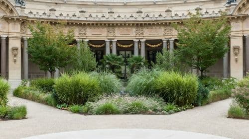 Petit Palais: Jean-Baptiste Greuze Exhibition Adult