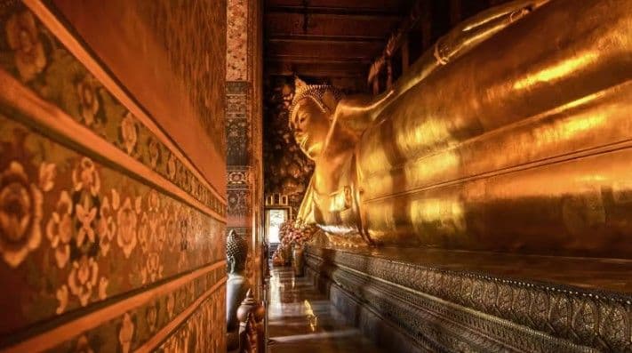 Grand Palace, Wat Pho, and Wat Arun Guided Tour