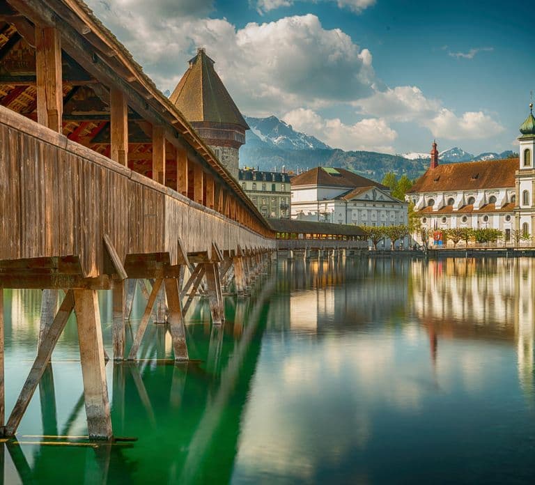 Zurich発Lucerneへのプライベート日帰り旅行