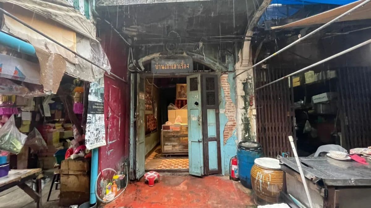 Hidden Gem Chinatown Walking Tour