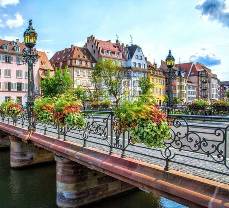 Strasbourg: Private custom tour with a local guide