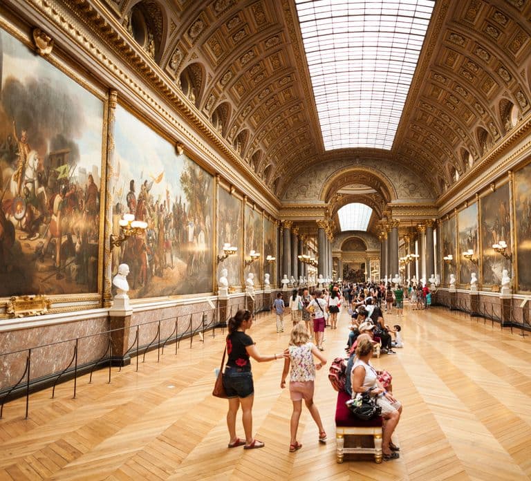 Tour in bicicletta a Versailles con ingresso al Palazzo e alla Fattoria della Regina