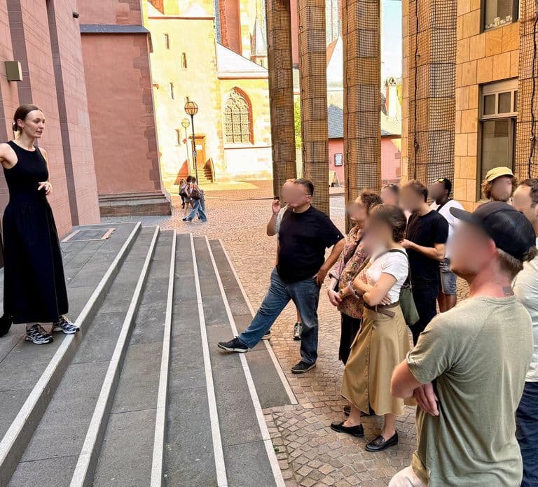 Frankfurt Guided Tour (English) with Local Guide (Historic)