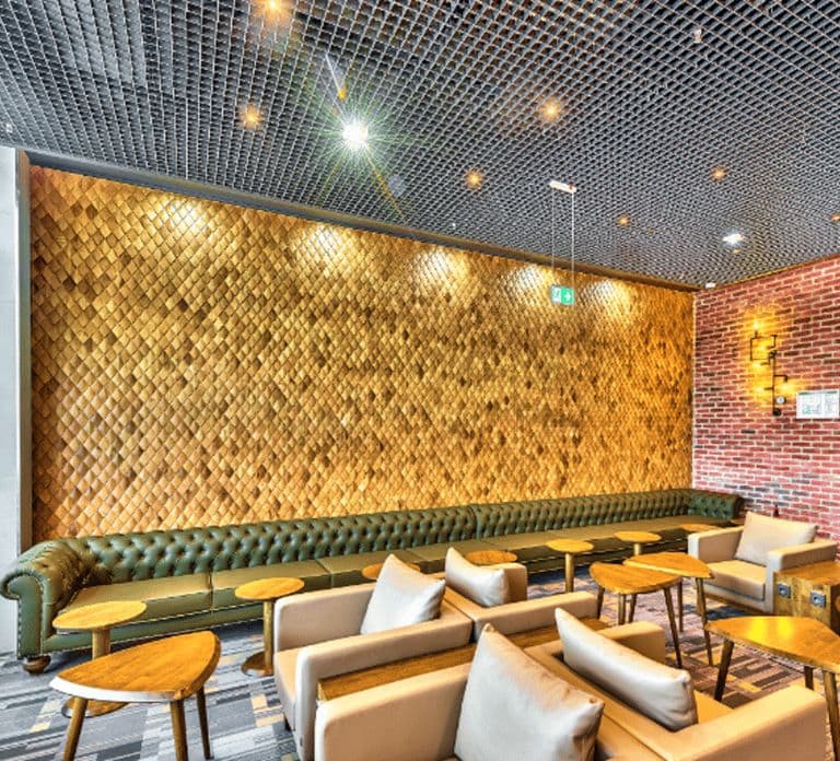 Frankfurt: Frankfurt International Airport Lounge Access