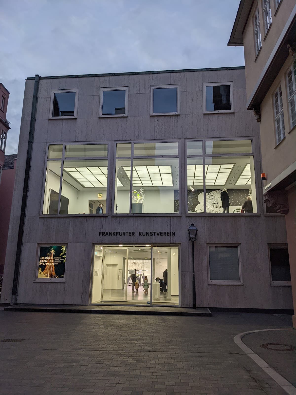 Frankfurter Kunstverein: Your Ticket to Art