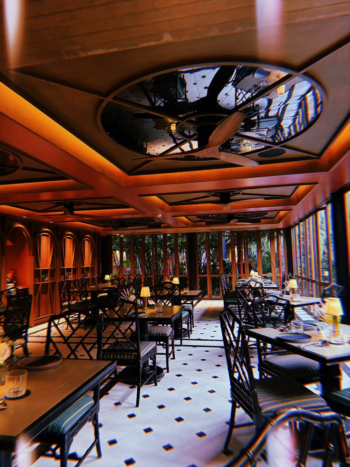 Jim Thompson, A Thai Restaurant