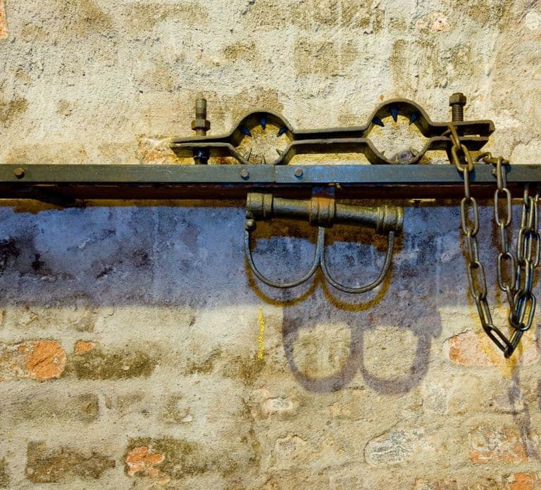 Nuremberg: Medieval Dungeons Guided Tour