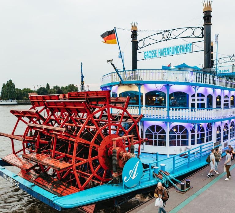 Hamburg: 1 uur durende avondcruise met havenlichten