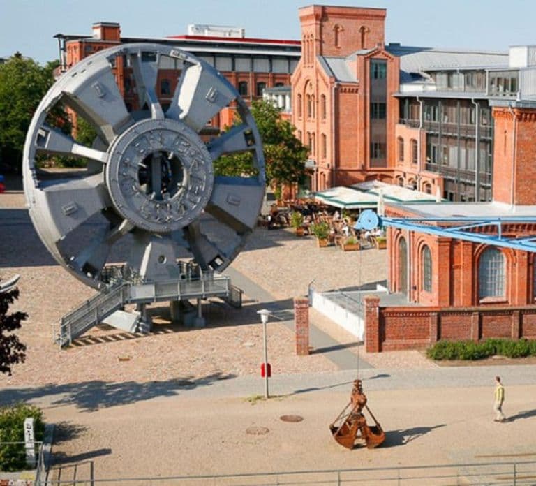 Hamburg: 40+ Attractions City Pass & Public Transportation