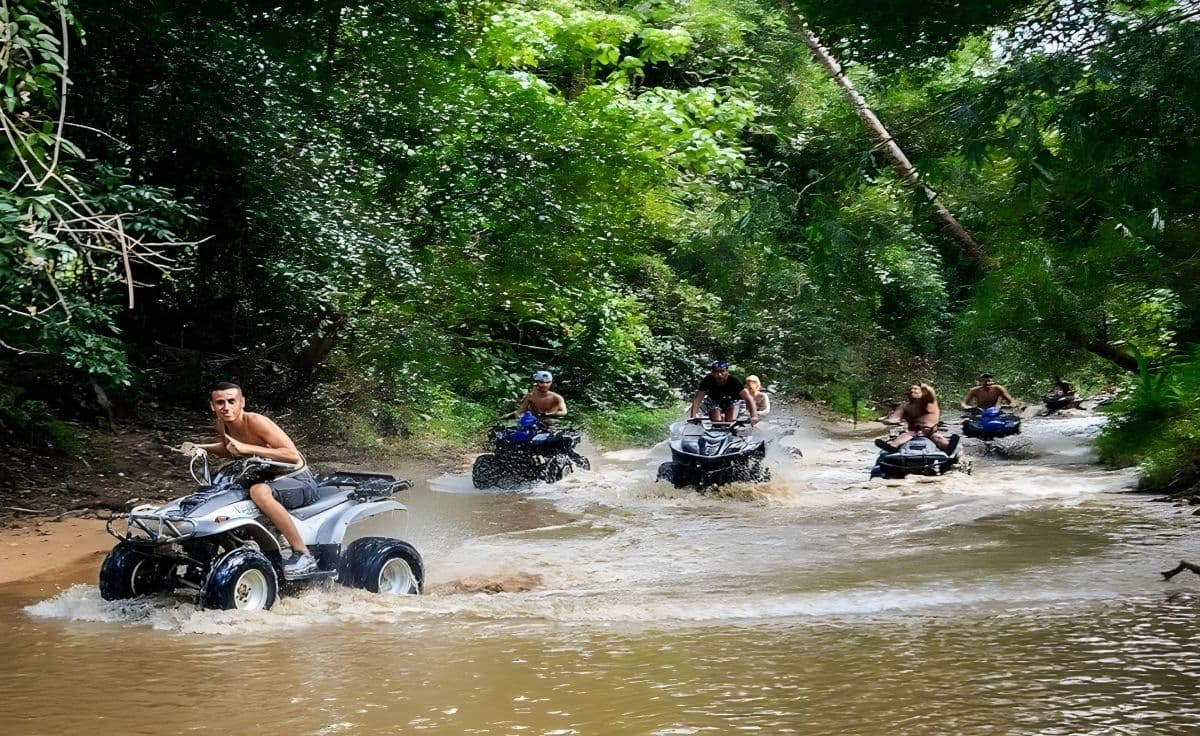 Dołącz do 2-godzinnej wyprawy ATV na Koh Samui