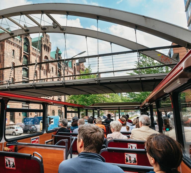 Hamburg: Line A Hop-On Hop-Off Sightseeing Tour