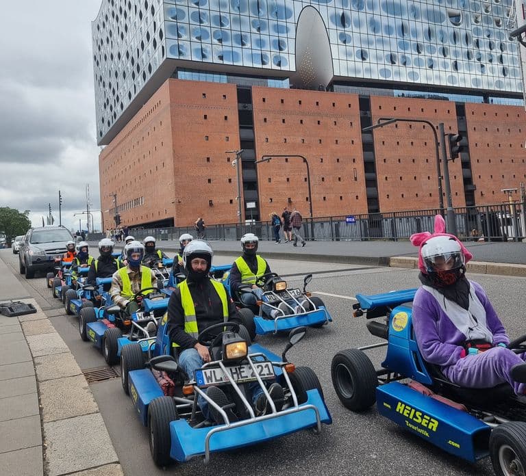 Hamburg: Panoramic Streetkart Tour