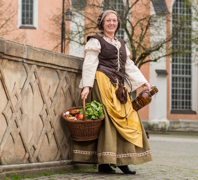 Eisenach: Evening Walking Tour with Costumed Guide