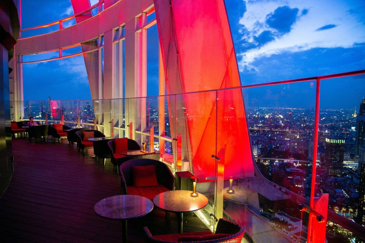 Red Sky Rooftop & Bar 56th Floor