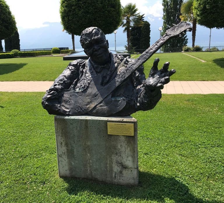 From Lausanne: Montreux, Chaplin, and Chillon Castle Tour
